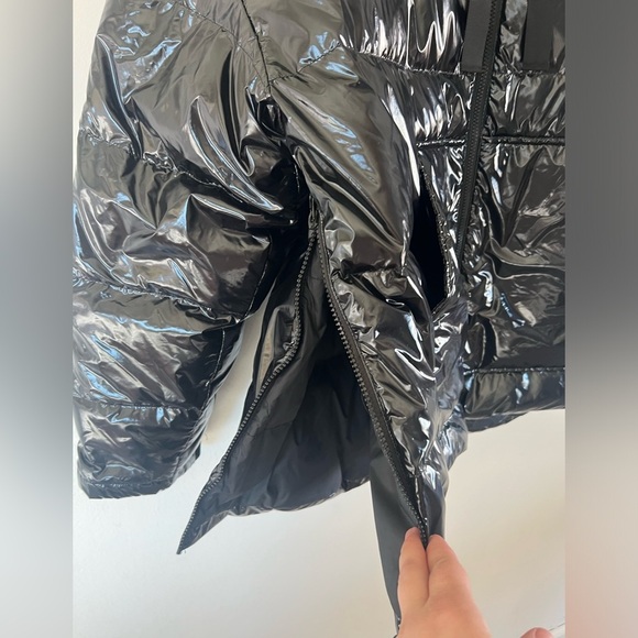 Essentiel Antwerp Black Gloss Oversized Quilted Duck Down Hooded Puffer Jacket - Picture 9 of 16
